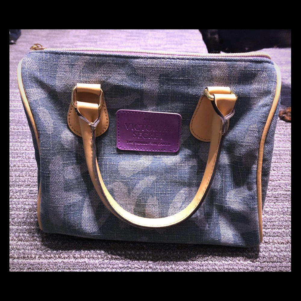 Victoria’s Secret bag
